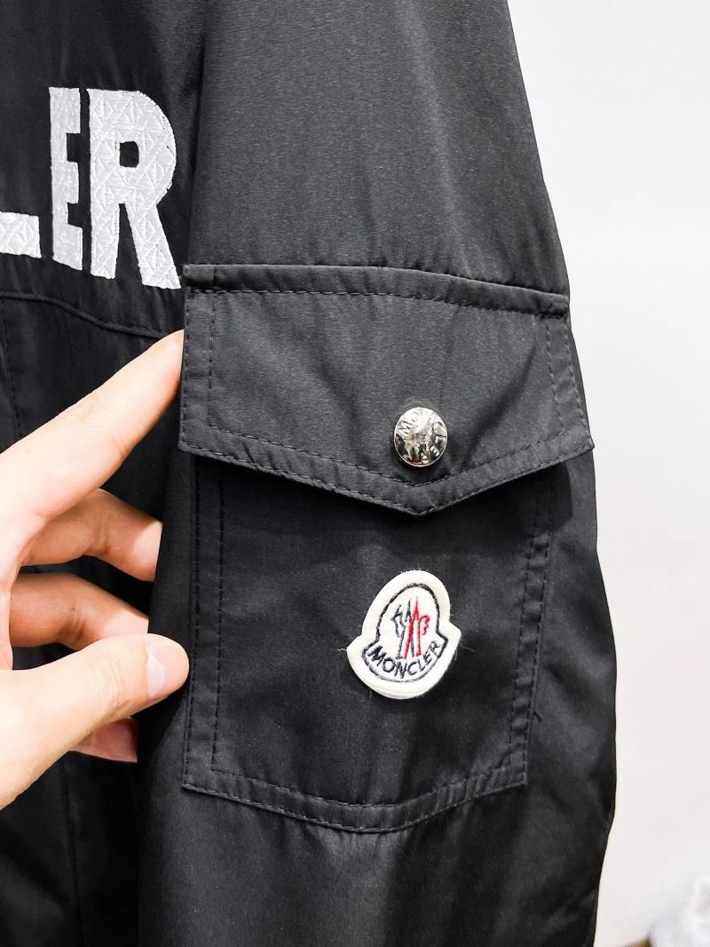 Moncler Outwear EyeCatching 142192