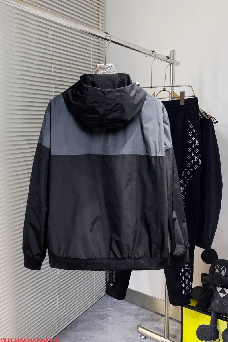 EyeCatching Moncler Outwear 142172