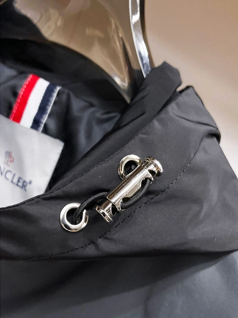 EyeCatching Moncler Outwear 142172