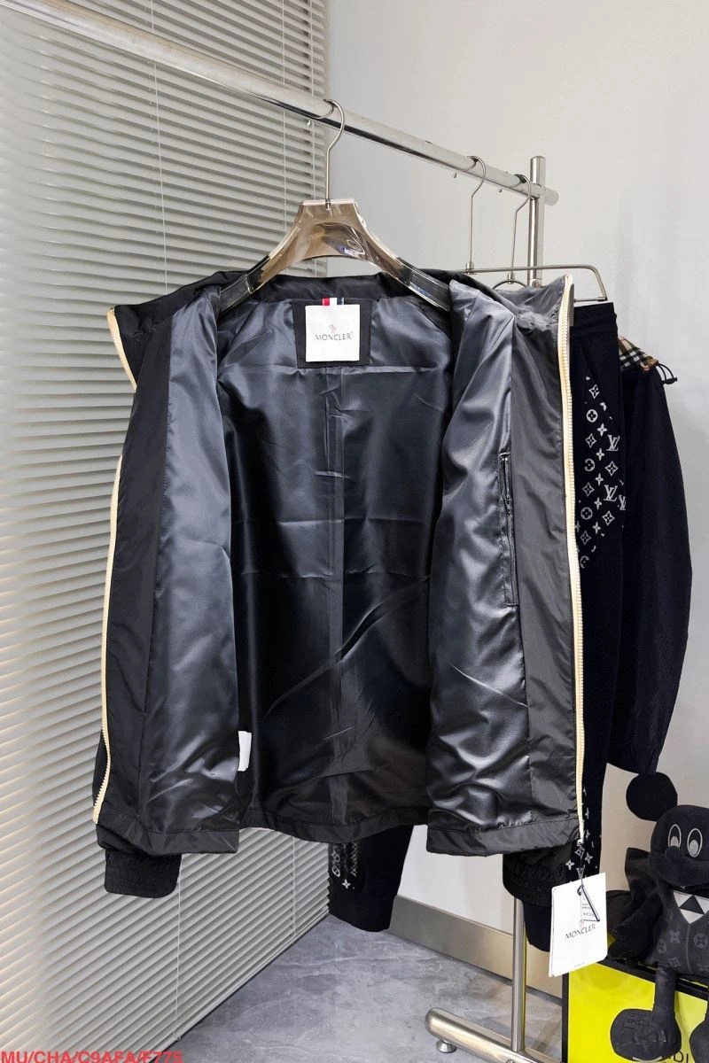 Moncler Outwear Functional 142152