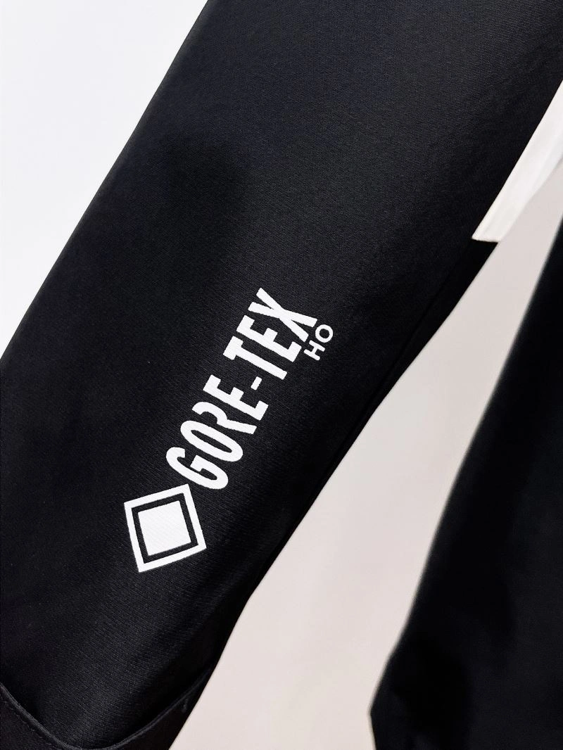 Moncler Outwear Affordable 142150