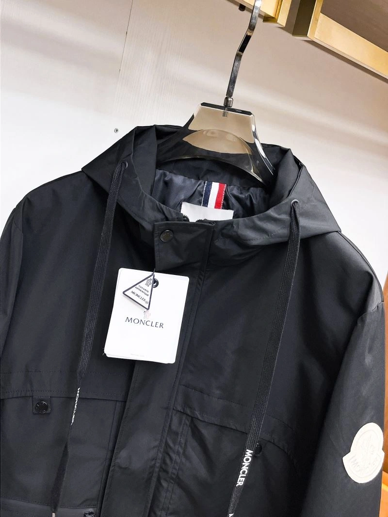 Moncler Outwear SunProtective 142146