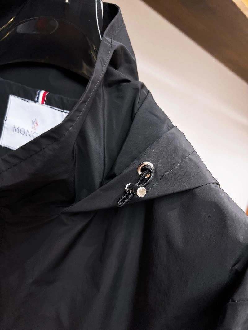 Supportive Moncler Outwear 142142