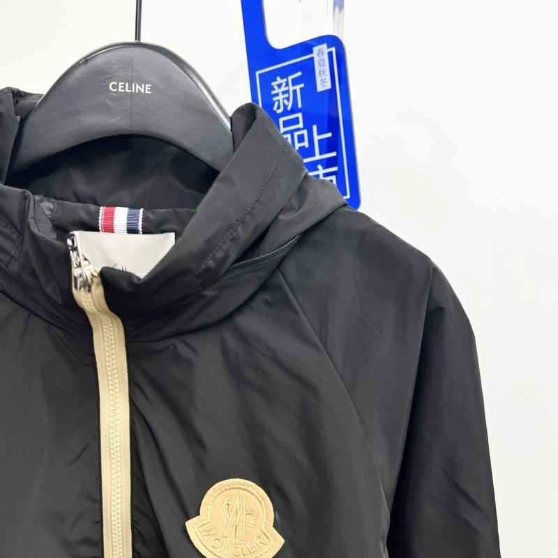 Moncler Outwear Supportive 142147