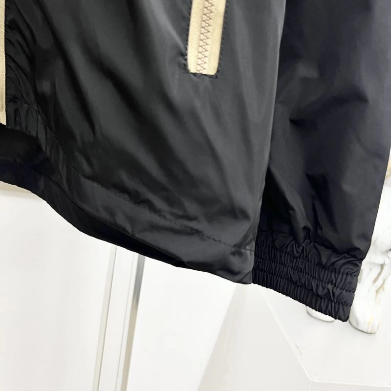 Moncler Outwear Supportive 142147