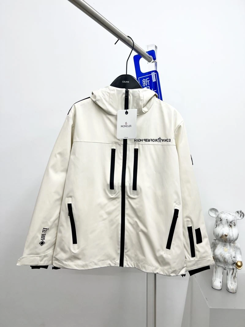 Sophisticated Moncler Outwear 142123