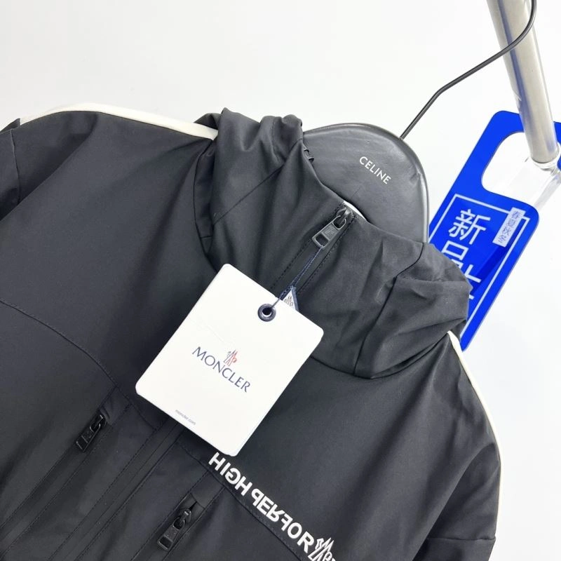 Moncler Outwear UrbanChic 142135