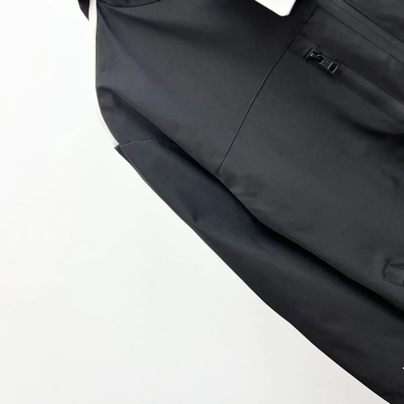 Moncler Outwear UrbanChic 142135