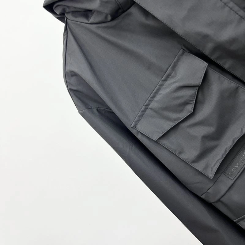 Moncler Outwear Youthful 142134