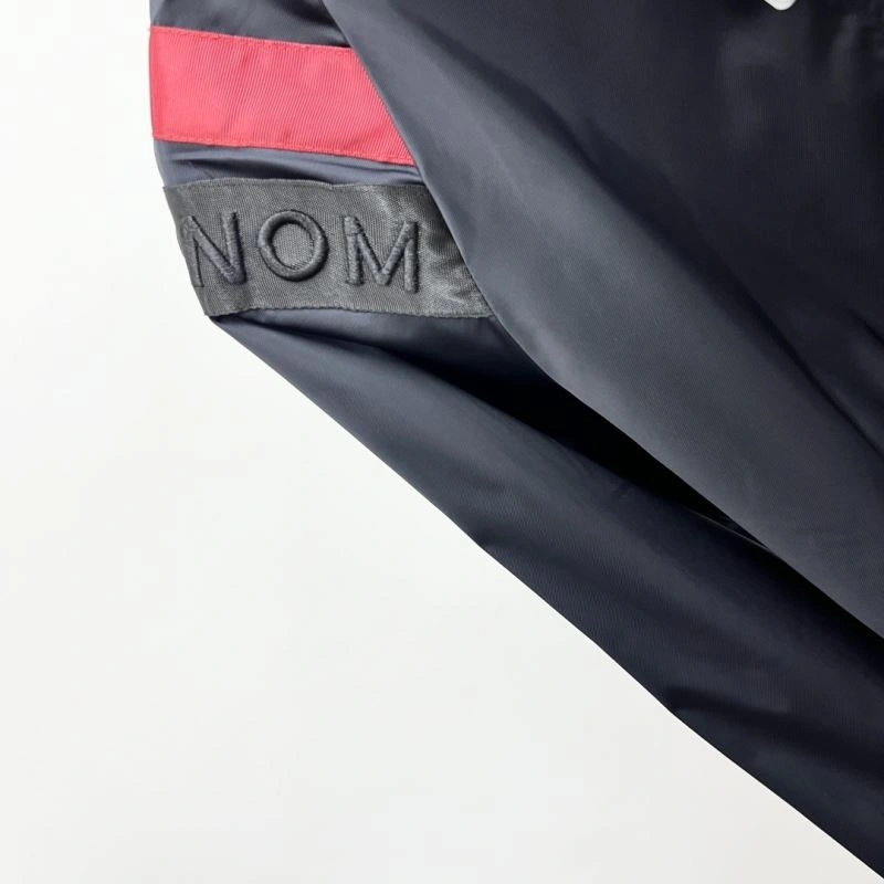 DailyWear Moncler Outwear 142127