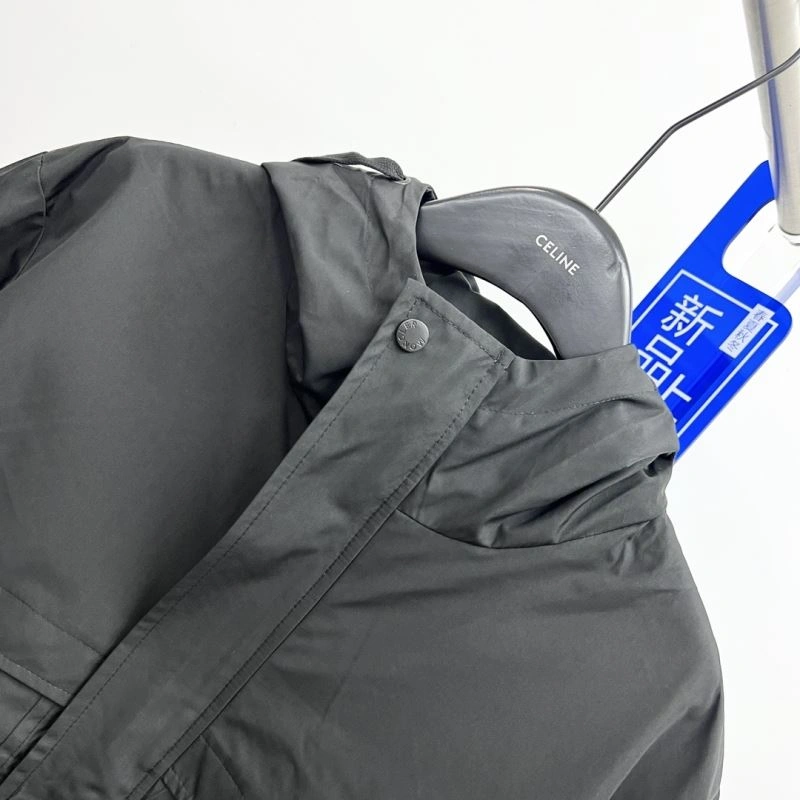 OdorResistant Moncler Outwear 142136