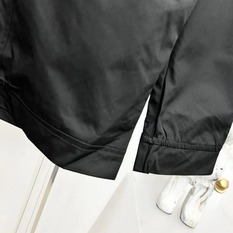 OdorResistant Moncler Outwear 142136
