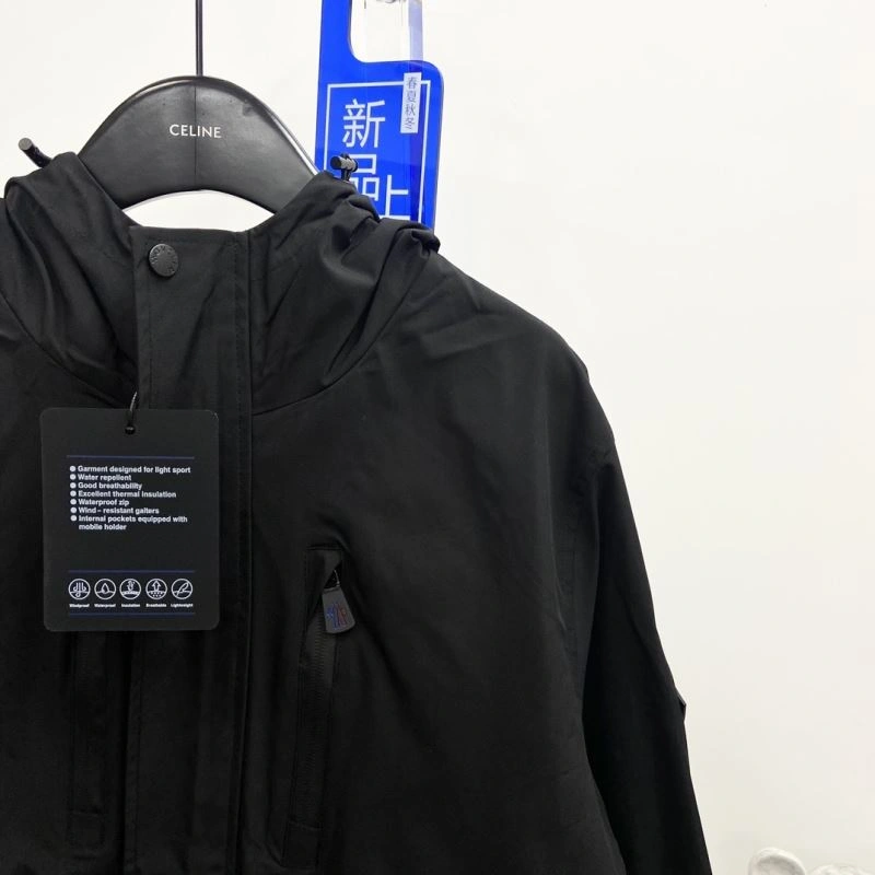 MultiPurpose Moncler Outwear 142128