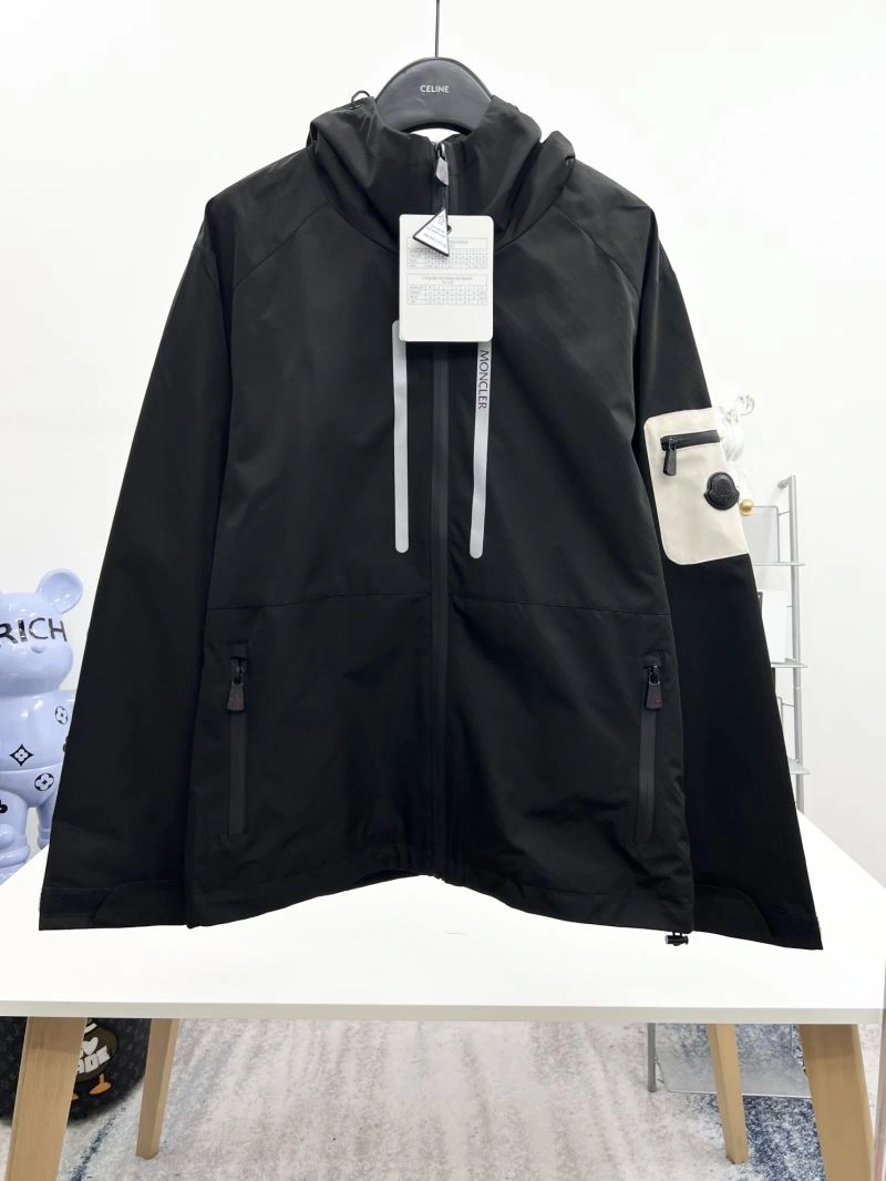 Colorful Moncler Outwear 142131