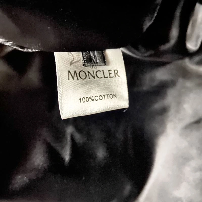 Casual Moncler Outwear 142130