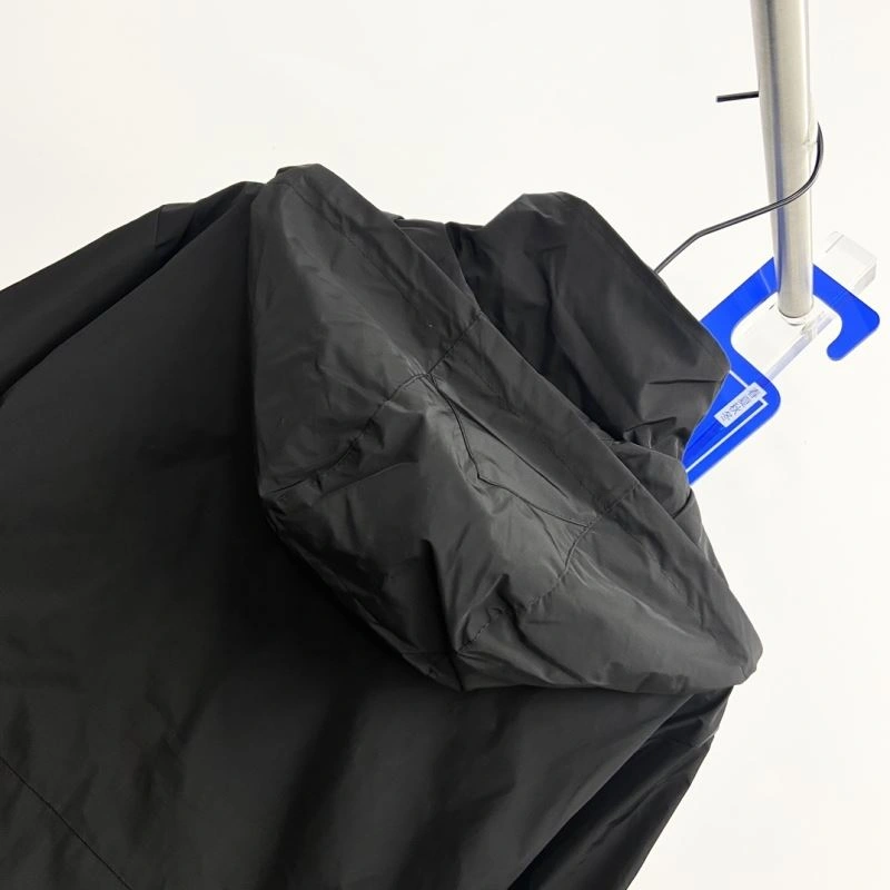 Moncler Outwear Lightweight 142118