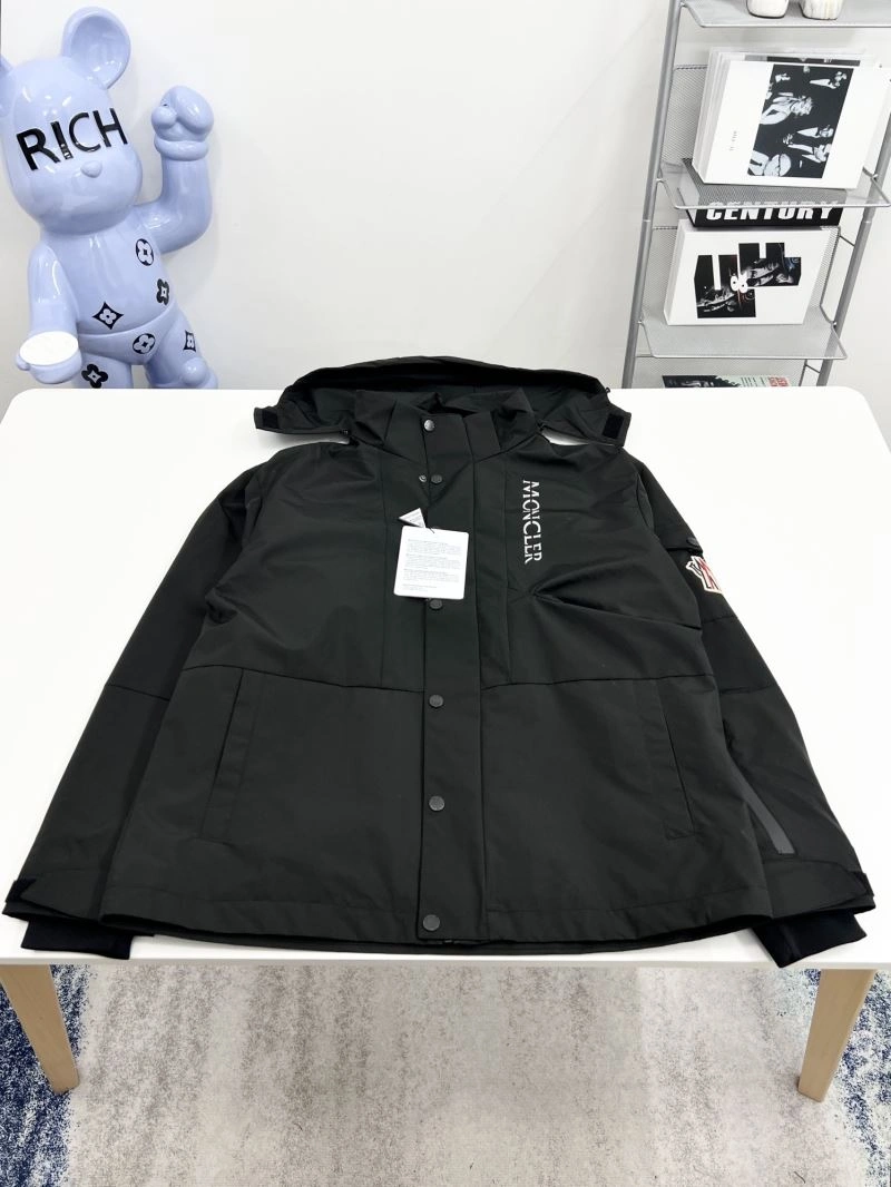 Moncler Outwear FreshLook 142121