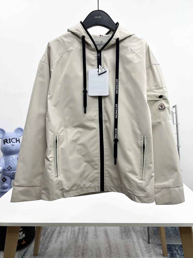 Moncler Outwear RelaxedFit 142125