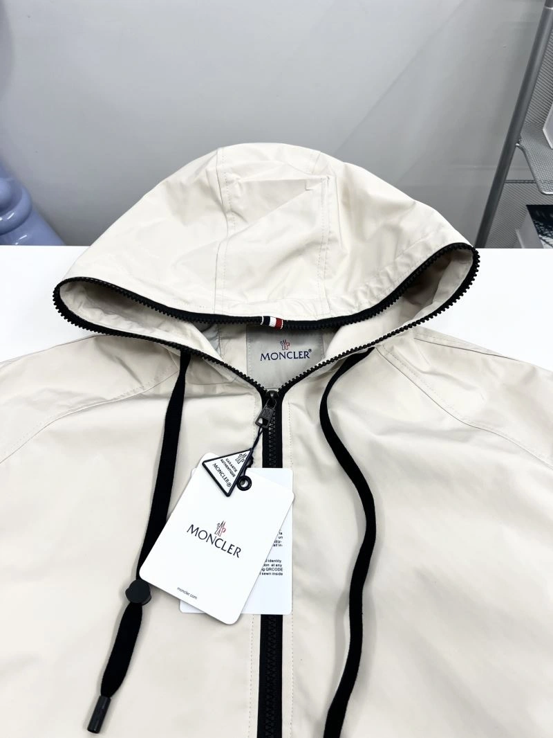 Moncler Outwear RelaxedFit 142125