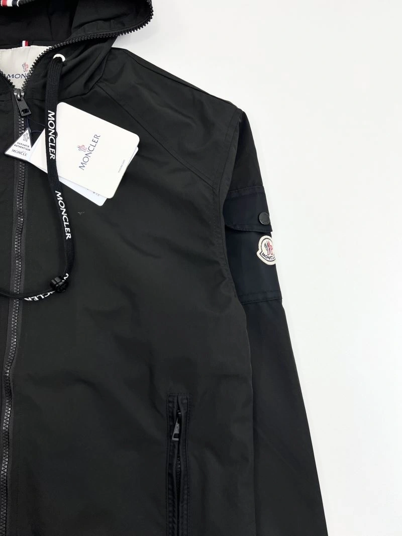 Moncler Outwear Popular 142122