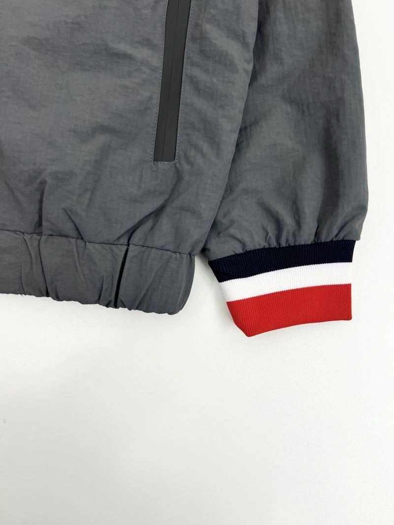 Moncler Outwear Breathable 142141