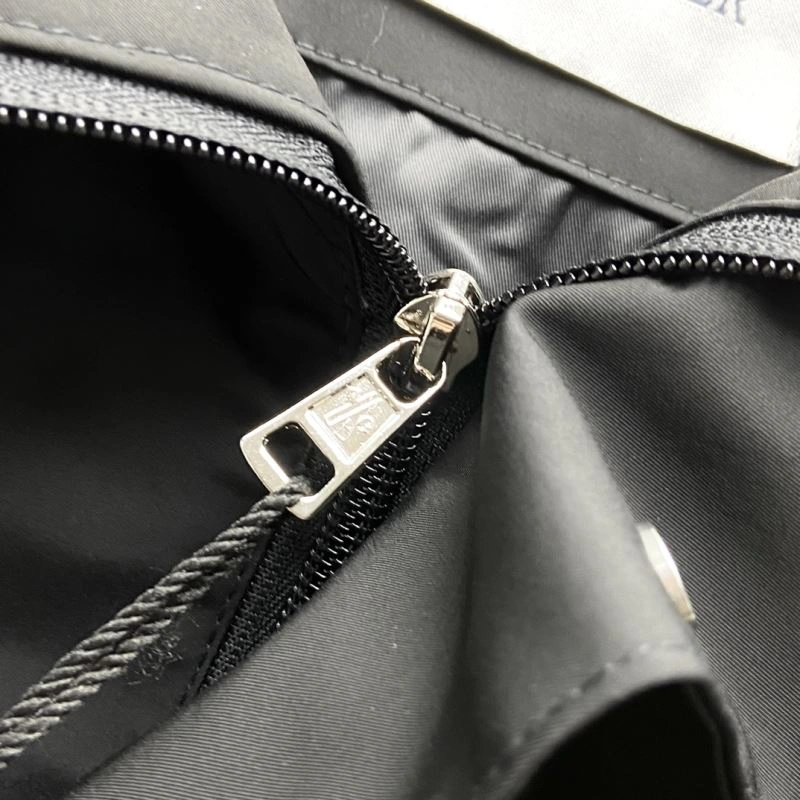 Moncler Outwear Unique 142114