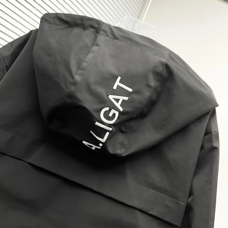 Moncler Outwear Unique 142114
