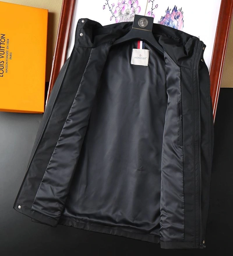 Moncler Outwear WaterResistant 142108