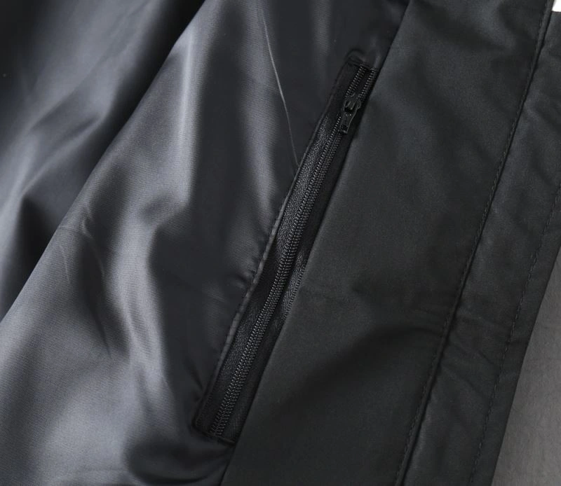 Comfortable Moncler Outwear 142110