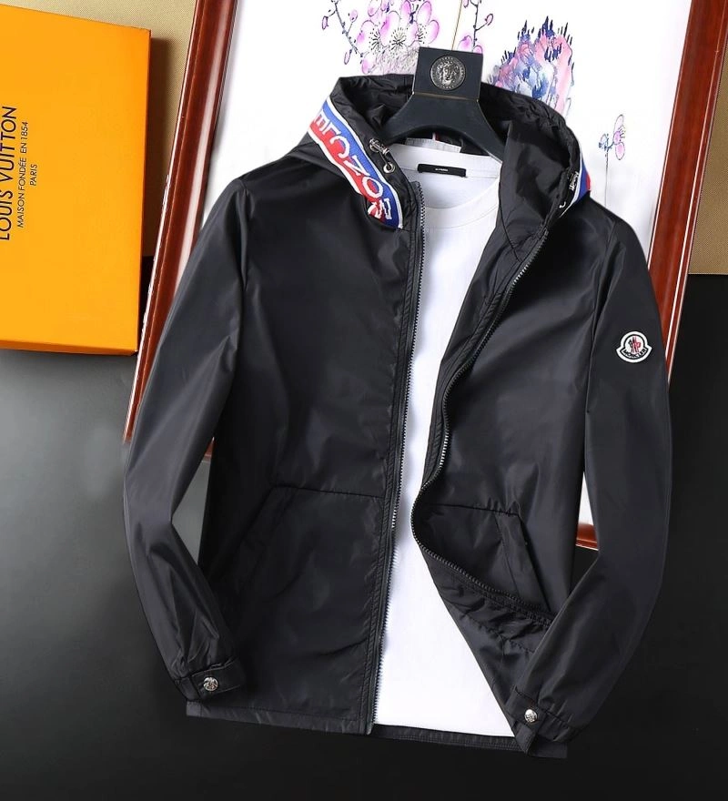 Moncler Outwear SunProtective 142107