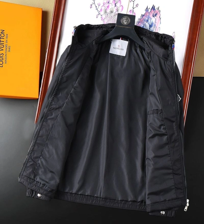 Moncler Outwear SunProtective 142107
