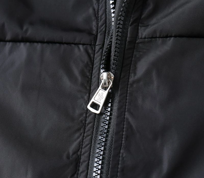 Moncler Outwear SunProtective 142107