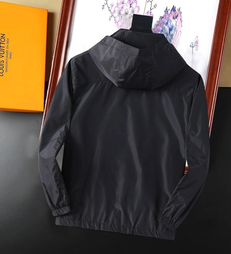 Modern Moncler Outwear 142106