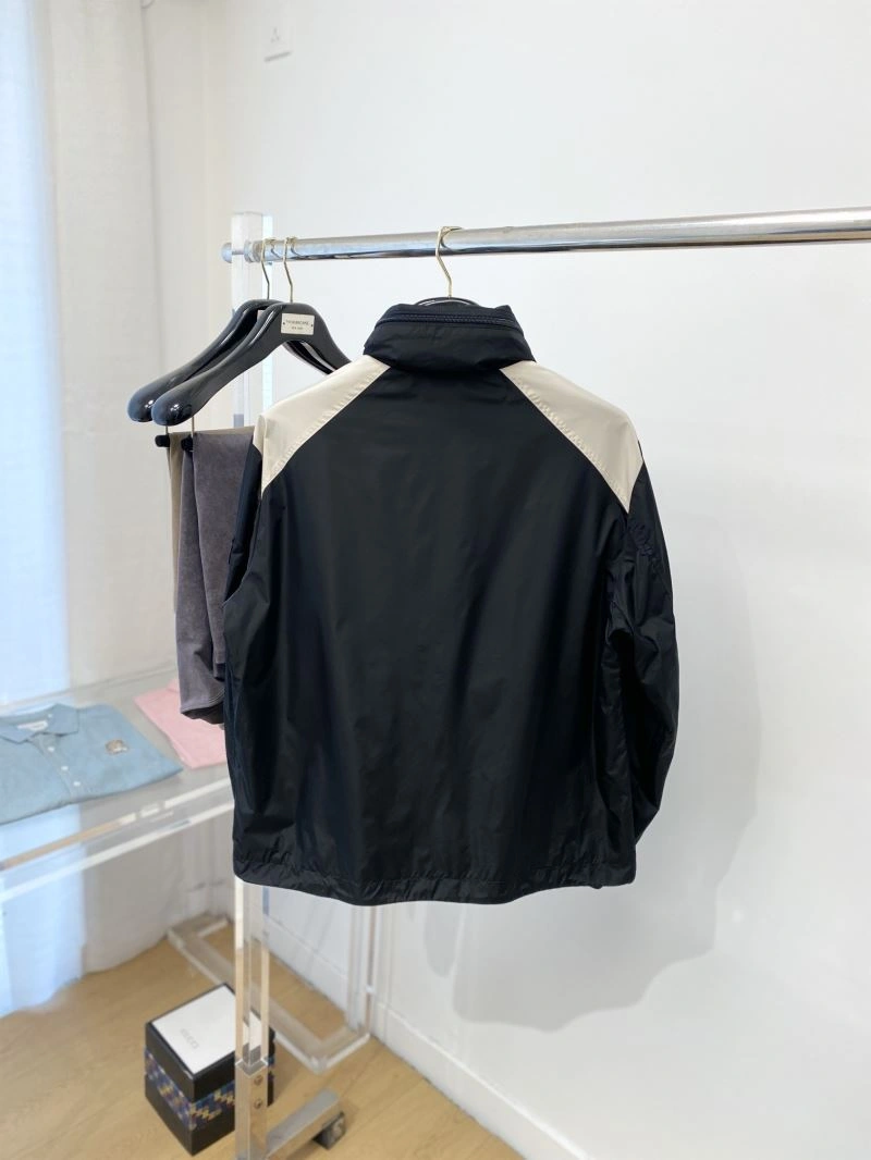 Moncler Outwear Modern 142094