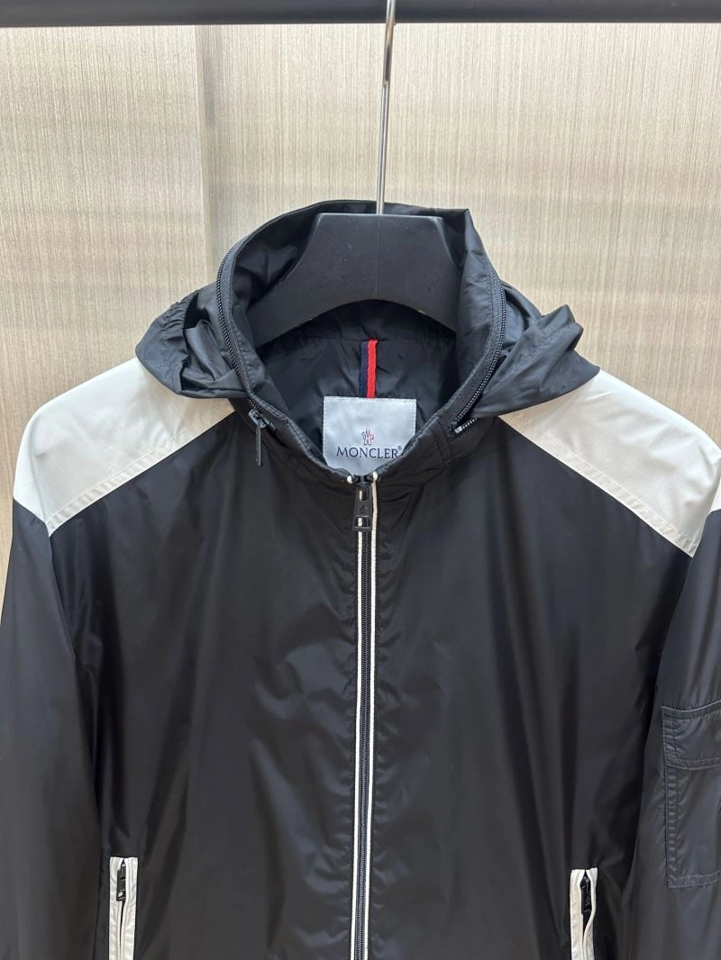 Moncler Outwear Supportive 142097