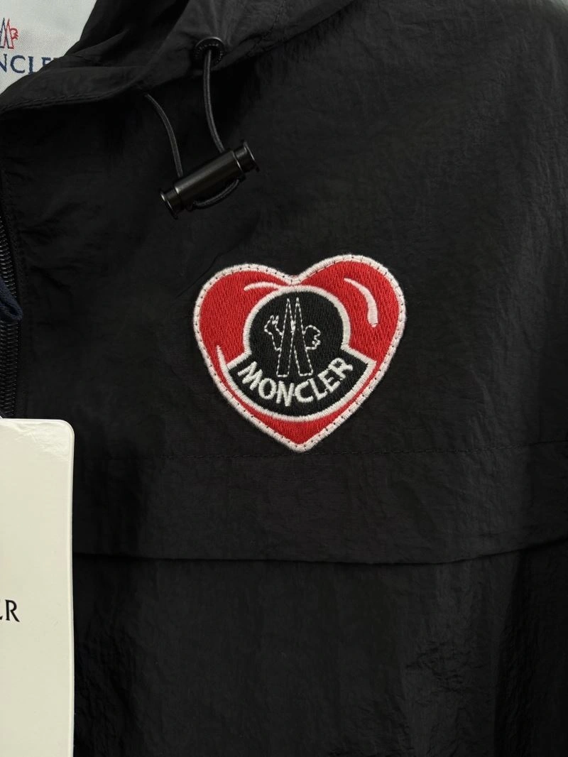 Moncler Outwear Affordable 142095