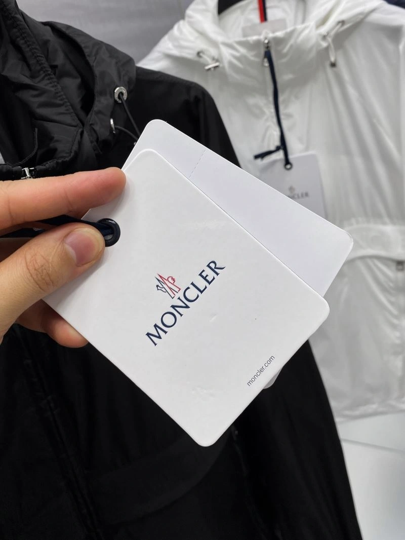 WellDesigned Moncler Outwear 142096