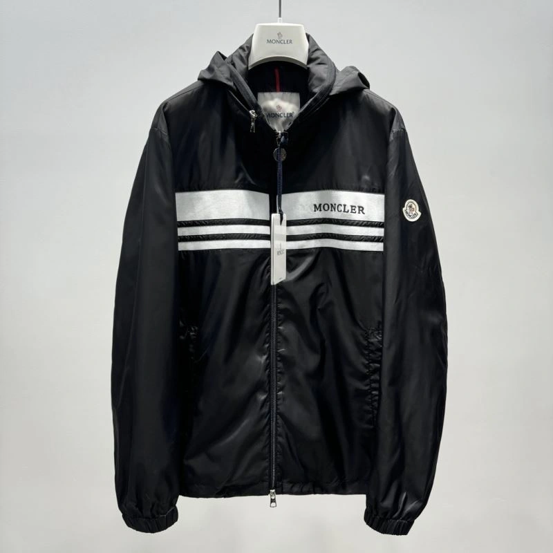 Moncler Outwear OdorResistant 142093