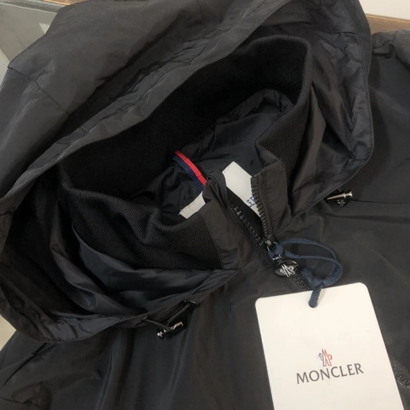 Moncler Outwear TechFriendly 142092