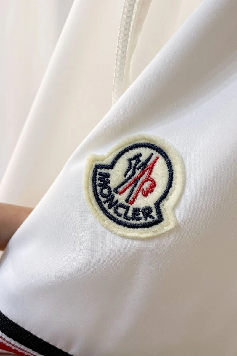 BestValue Moncler Outwear 142076