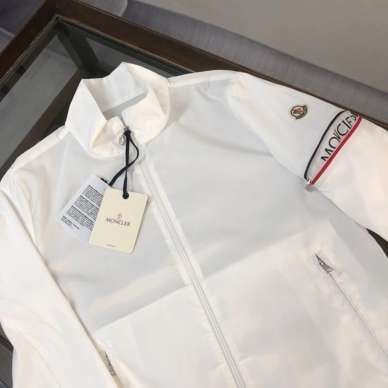 Moncler Outwear Supportive 142077