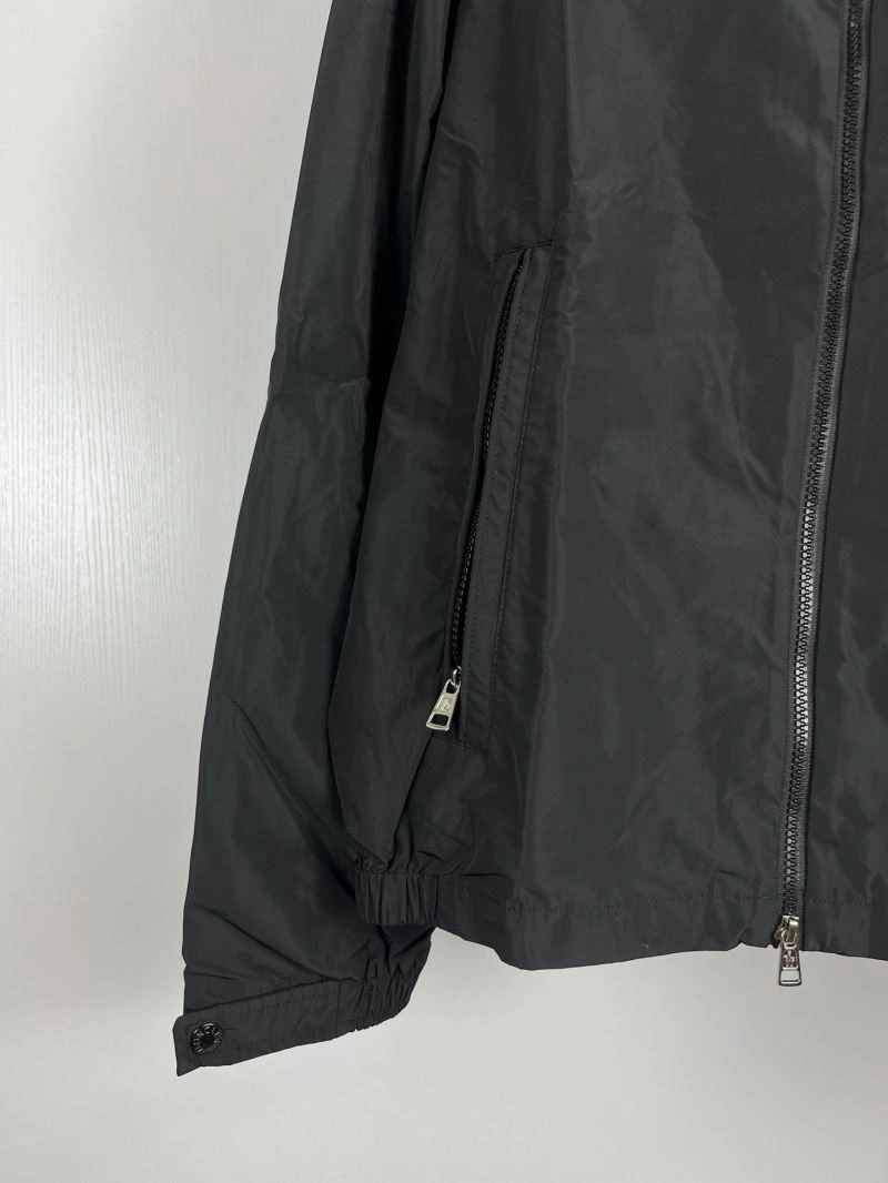 Moncler Outwear Durable 142083