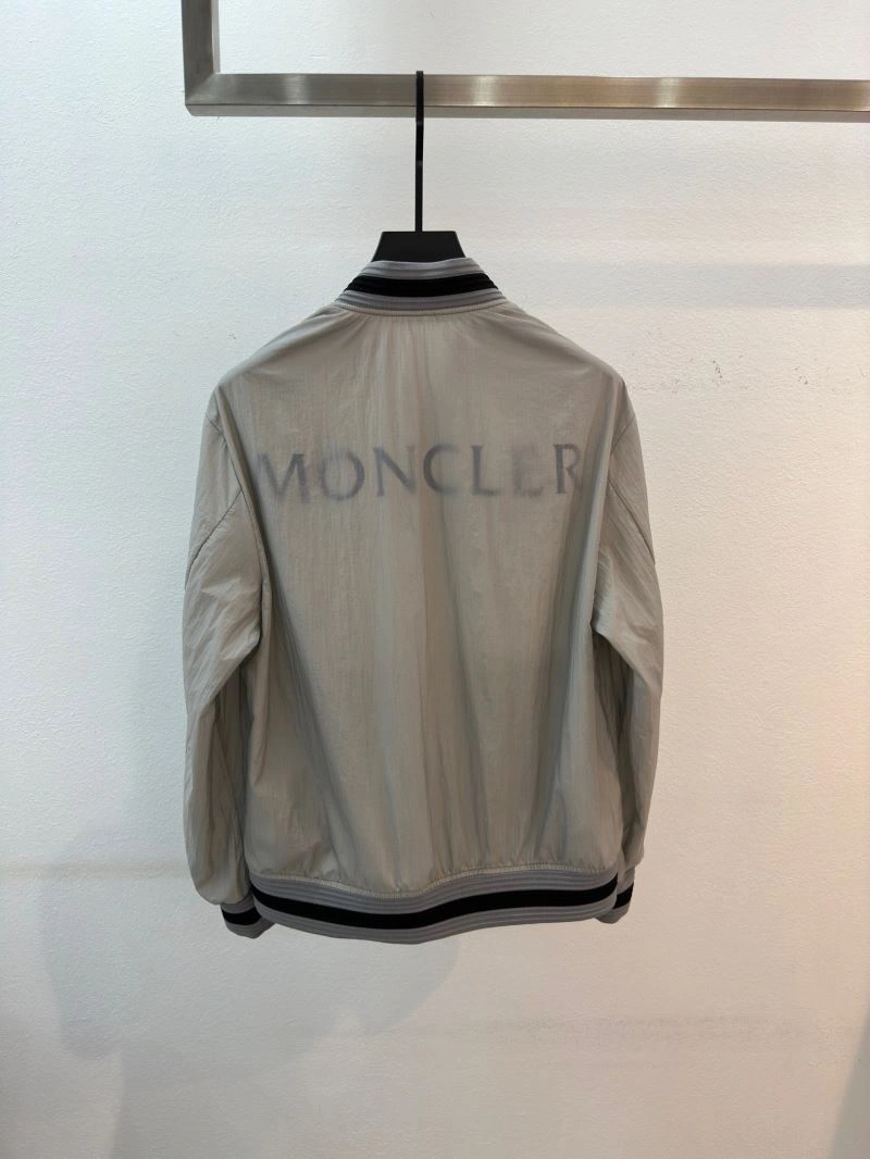 EyeCatching Moncler Outwear 142145