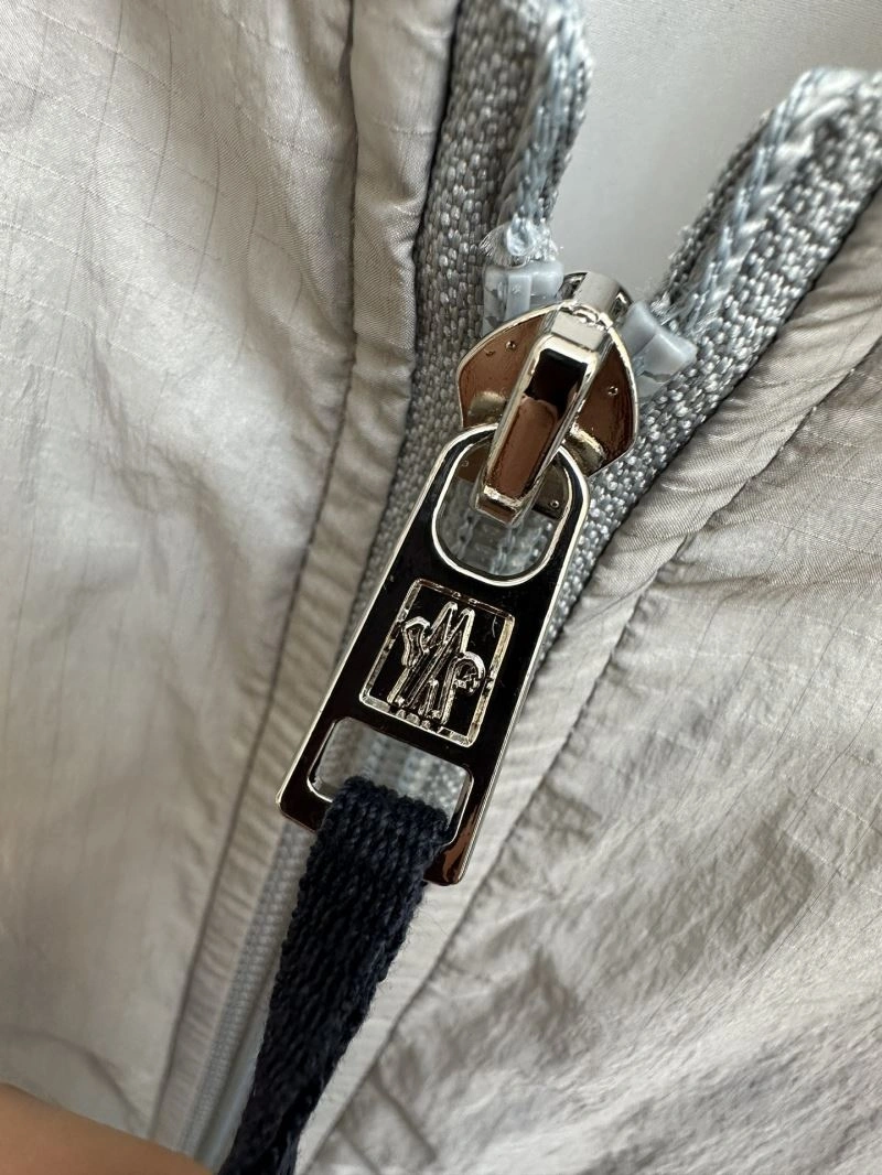 Popular Moncler Outwear 142073