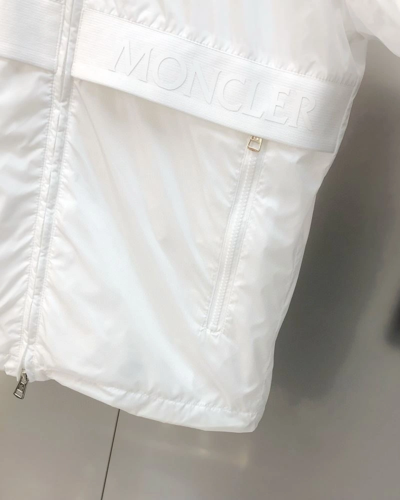 Moncler Outwear Popular 142065