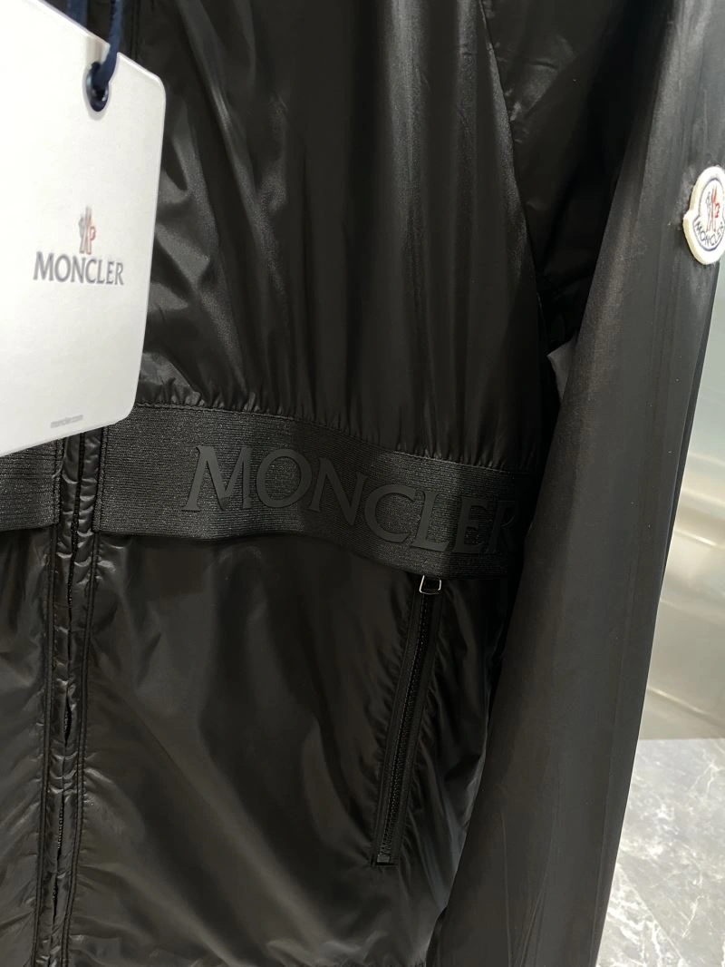 GoAnywhere Moncler Outwear 142061
