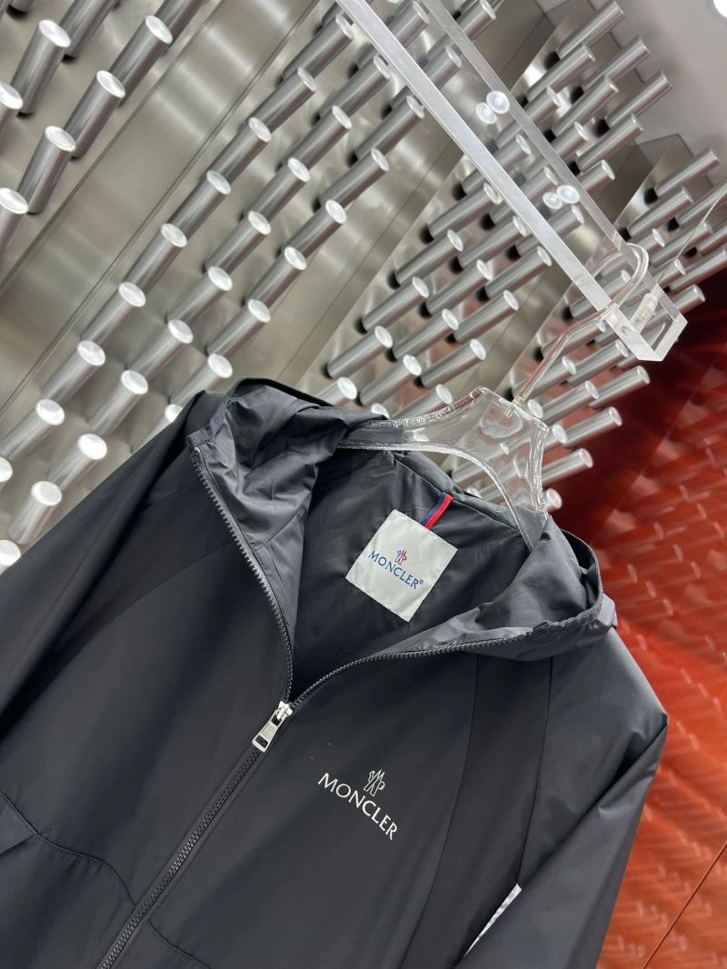Moncler Outwear Durable 142054