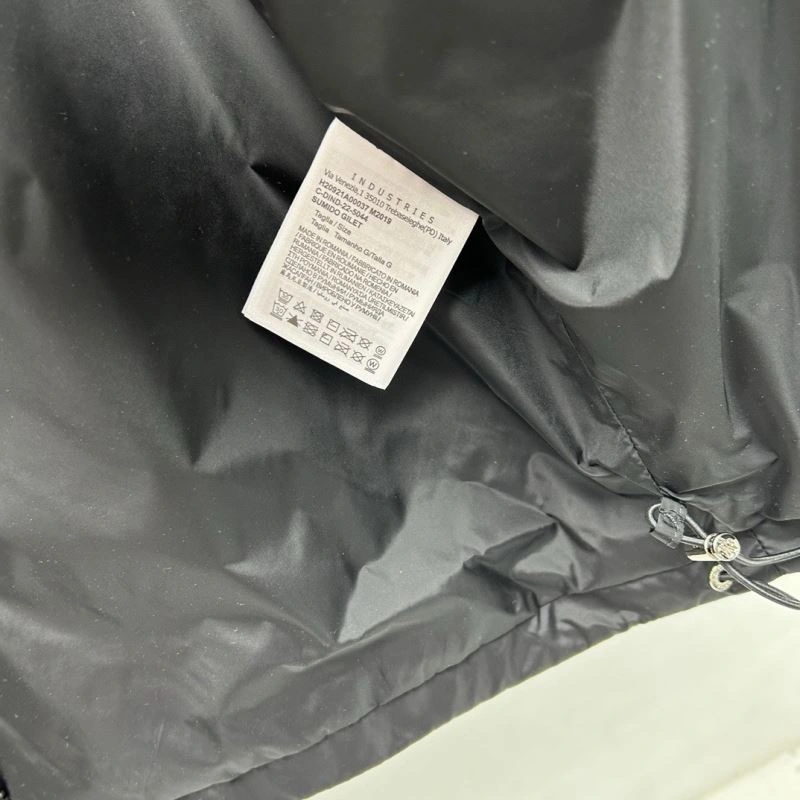 FreshLook Moncler Outwear 142050
