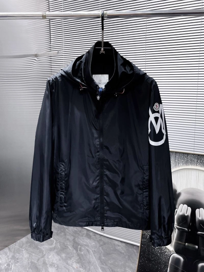 OdorResistant Moncler Outwear 142049