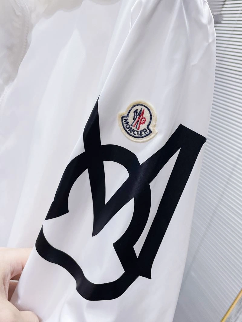 OdorResistant Moncler Outwear 142049
